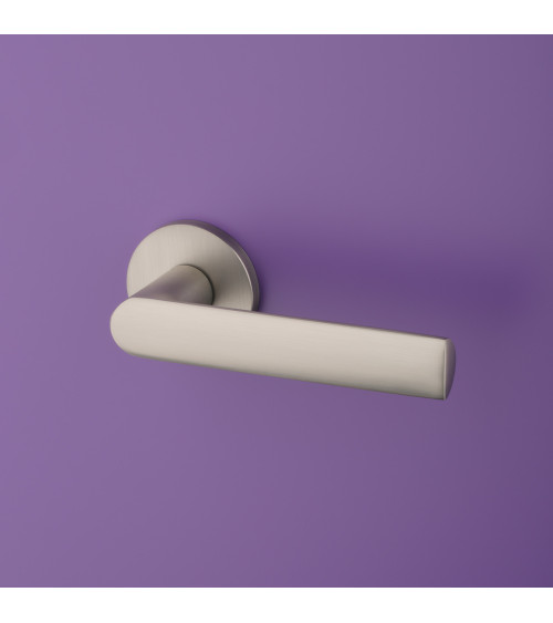 Puxador de porta em níquel escovado REWA design