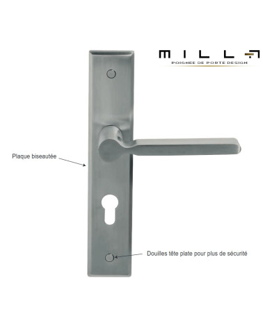 Puxador inox em grande placa longa chanfrada para porta de entrada - modelo Mercure Prestige