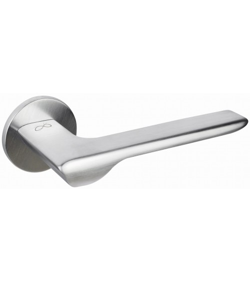Puxador de porta cromado escovado LIGNE design