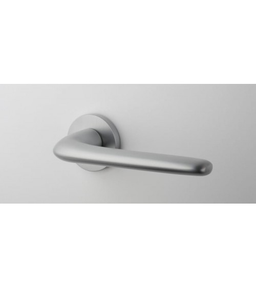 Puxador de porta cromado acetinado AZALIA puxador design
