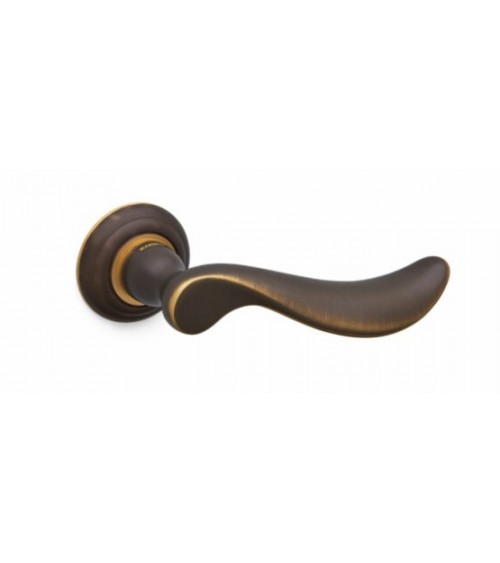 Puxador de porta bronze escultura Mandelli Norma design