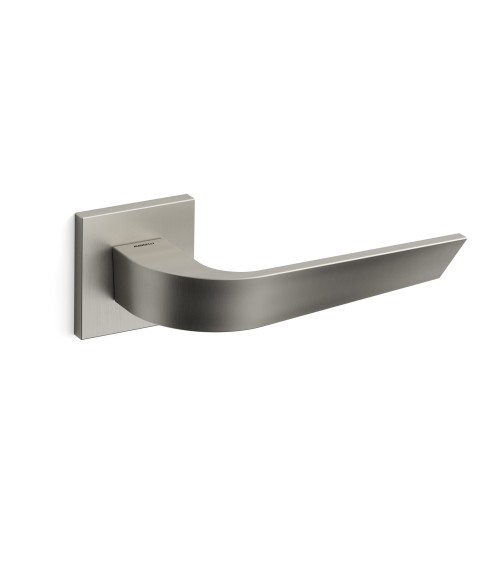 Puxador de porta níquel acetinado Mandelli Nuria puxador design
