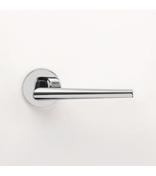Puxador de porta cromado polido SALTA puxador design