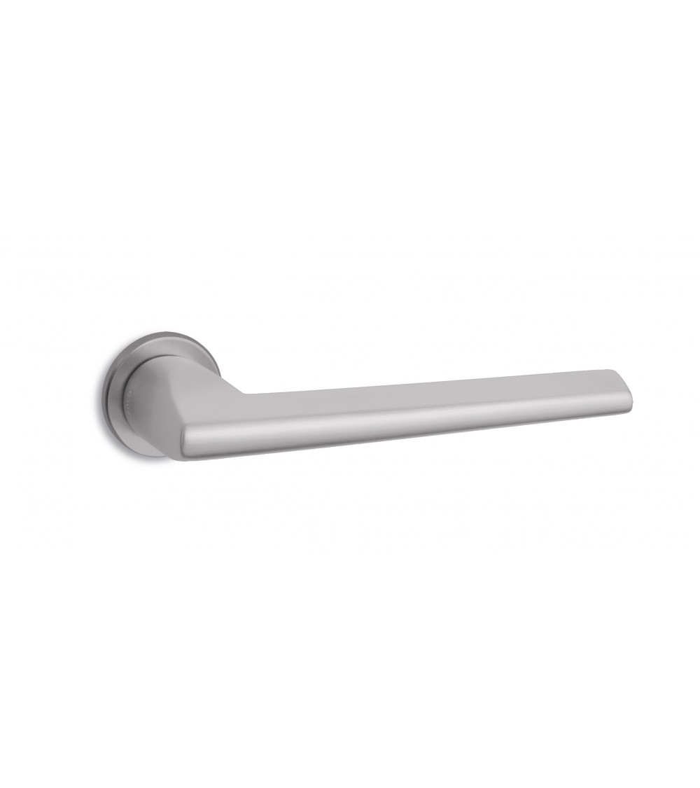 Puxador de porta cromado acetinado Ento Pilot C3 ferragens design