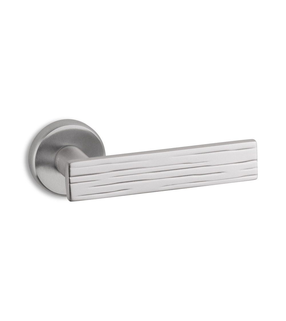 Puxador de porta cromado acetinado Ento Wood design