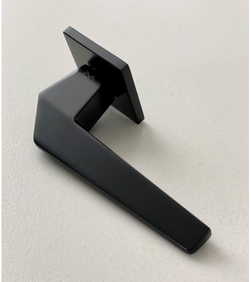 Puxador de porta preto mate - modelo ICE - puxador design