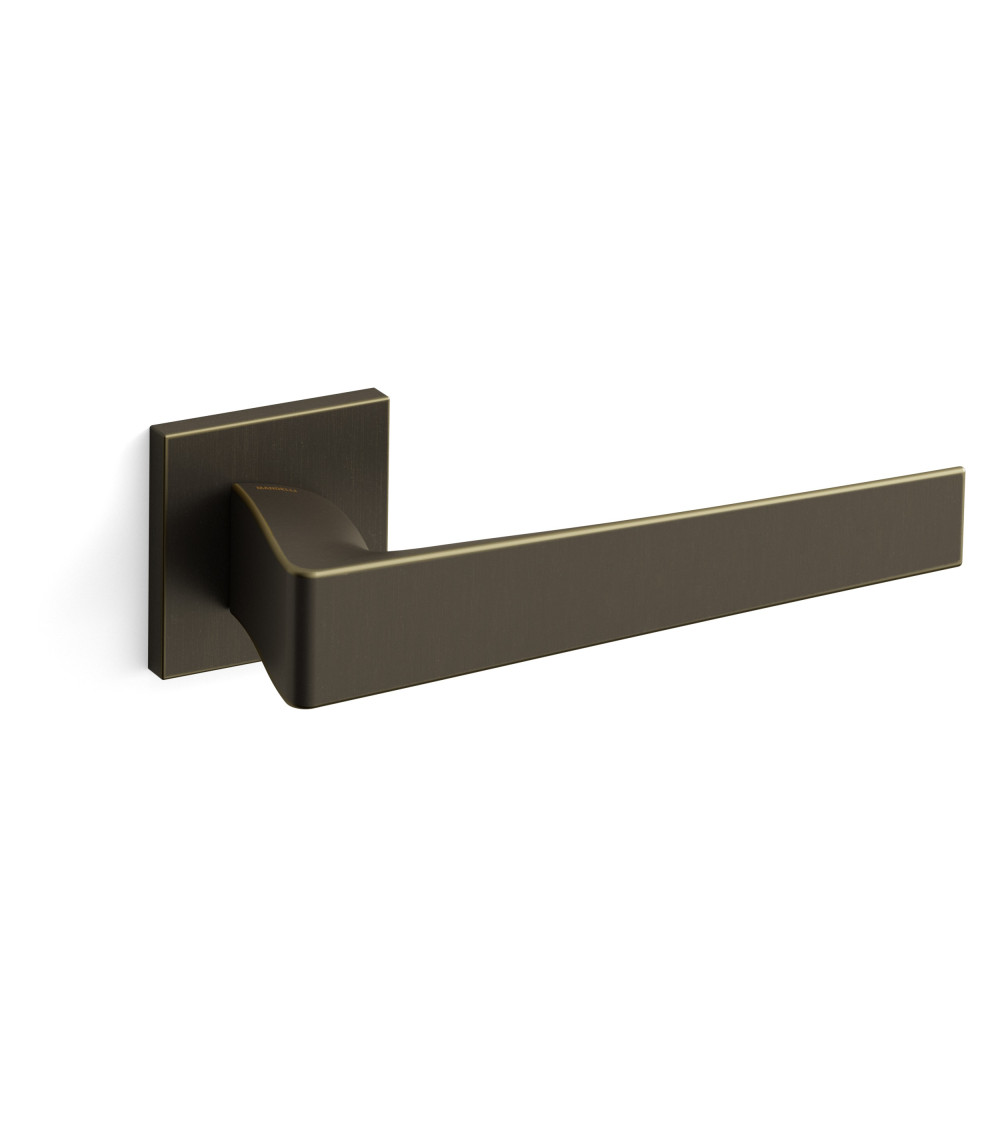 Puxador de porta bronze Mandelli Seven puxador design
