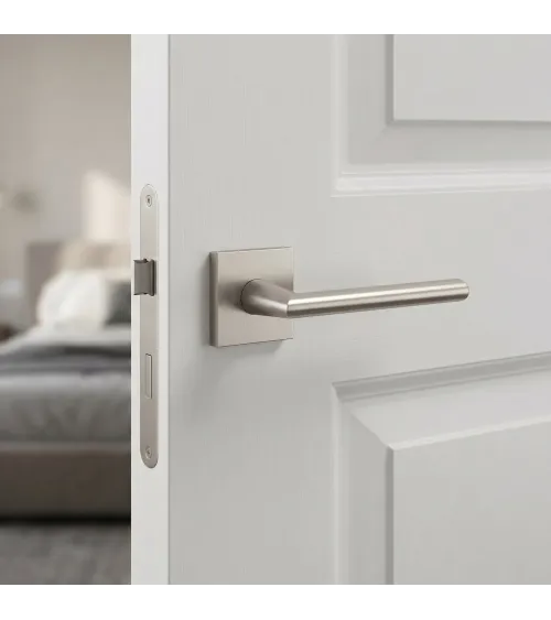 Puxador de porta níquel acetinado PRIMULA puxador design