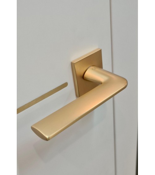 Puxador de porta dourado mate STINGER puxador design