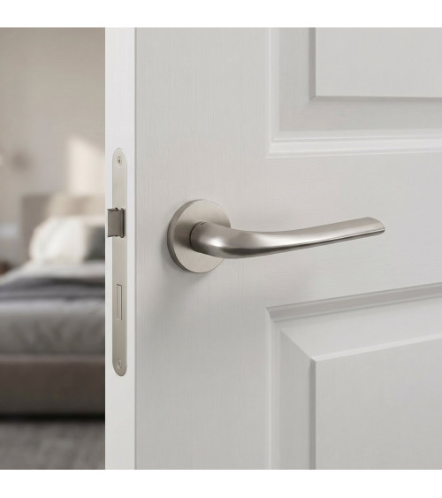 Puxador de porta níquel acetinado Mandelli Filo puxador design