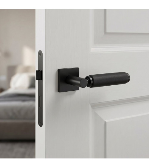 Puxador de porta preto em couro preto TUPAI 4200/202 quadrado - puxador design
