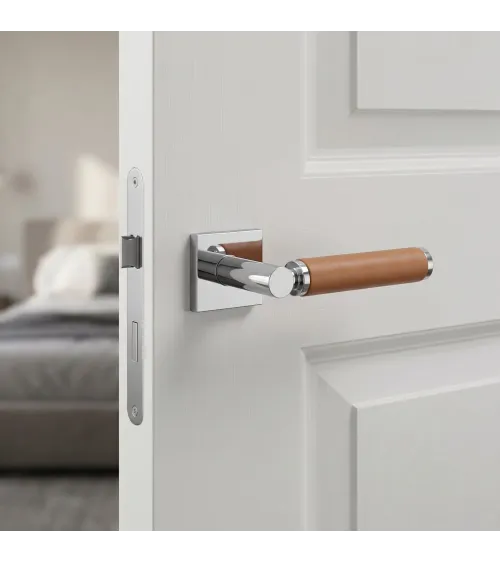 Puxador de porta cromado brilhante em couro claro TUPAI 4200/200 quadrado - puxador design