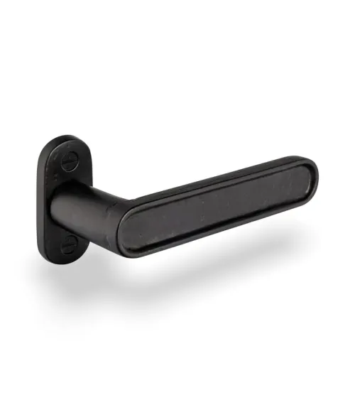 Puxador de porta em ferro preto
