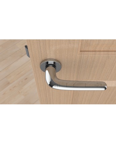 Puxador de porta cromado polido AZALIA puxador design vista de cima montado numa porta