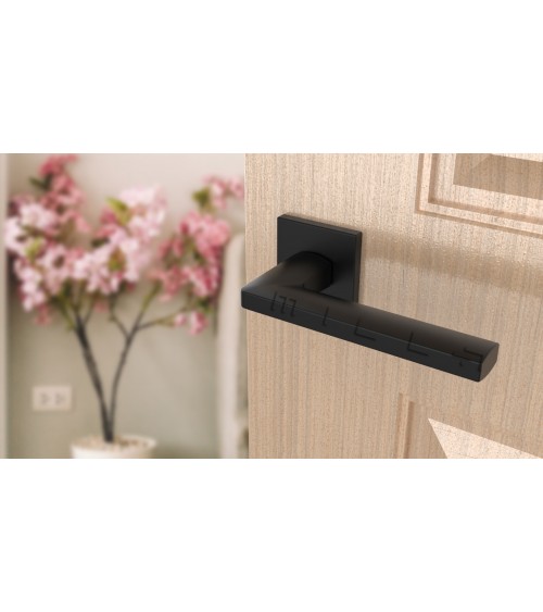 Puxador de porta preto PYROLA ferragens design