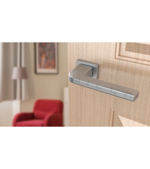 Puxador de porta ISMENA cromado acetinado ferragens design