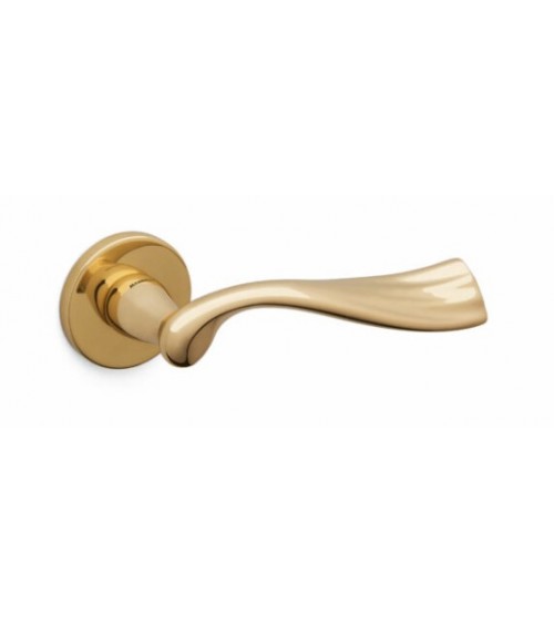 Puxador de porta dourado polido Mandelli River puxador design