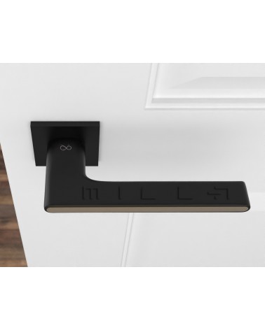 Puxador de Porta Moderno em Zamak sobre uma placa Quadrada - modelo Ferrara - puxador design