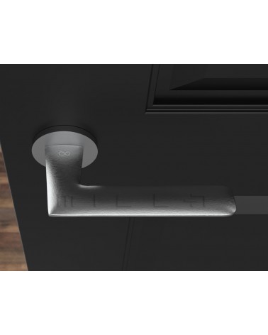 Puxador de porta em zamak Line GIULIA puxador design cor 2 vista de cima montado numa porta