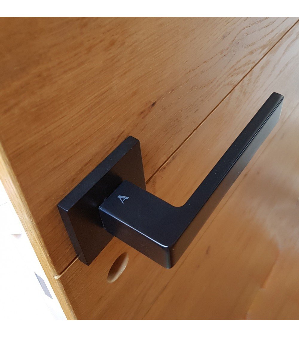 Puxador de porta em zamak SULLA puxador design