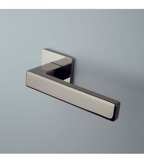 Puxador de porta em zamak TILLIA puxador design