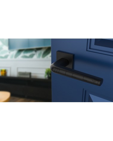 Puxador de porta em crómio polido sobre placa quadrada FUNKIA - puxador design
