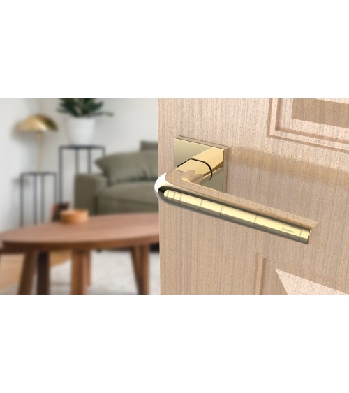 Puxador de porta em crómio polido sobre placa quadrada FUNKIA - puxador design