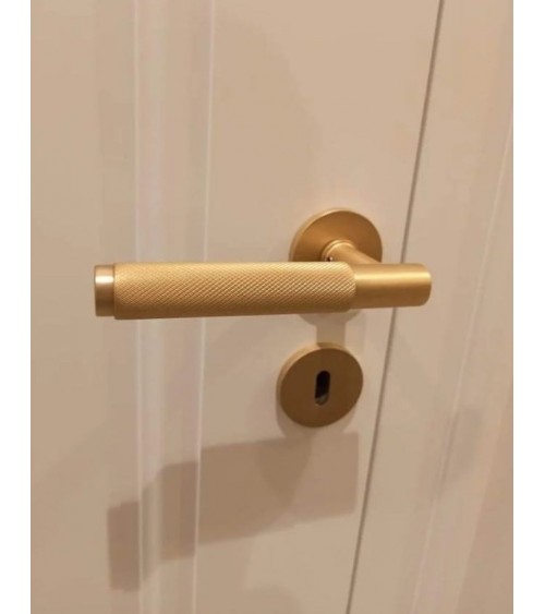 Puxador de porta dourado acetinado Time Slim puxador design