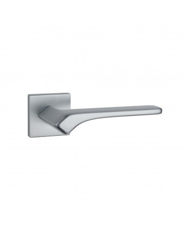 Puxador de porta cromado acetinado BERGERIA ferragens design