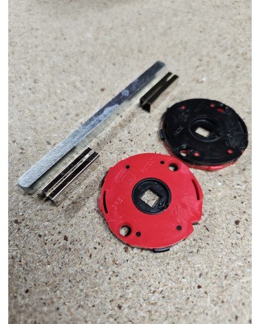 Kit de montagem puxadores Moon para fechadura de espiga 7mm - puxador design
