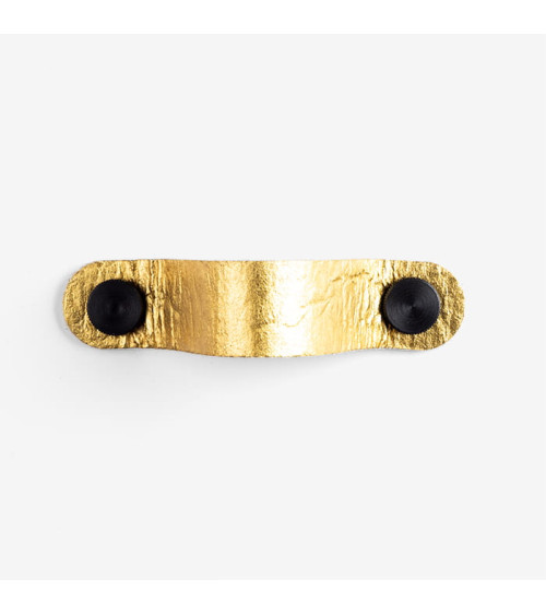 Puxador de móvel dourado em couro de abacaxi - puxador design