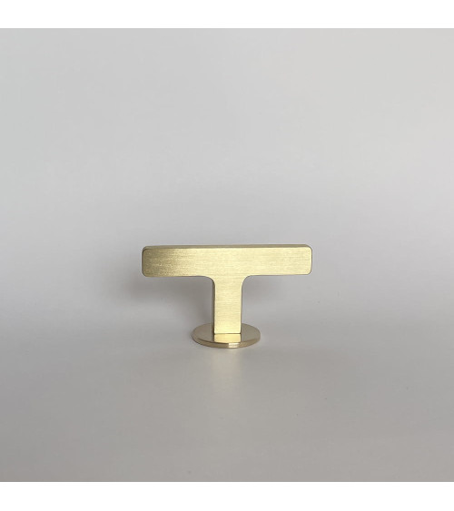 Puxador de móvel redondo em latão ISA T design