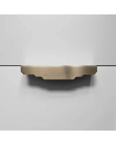 Puxador de móvel em latão KARLA LACK design vista frontal