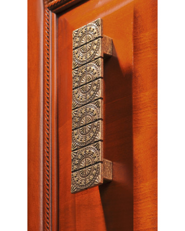 Puxador de móvel SPARTA puxador design fixado numa porta
