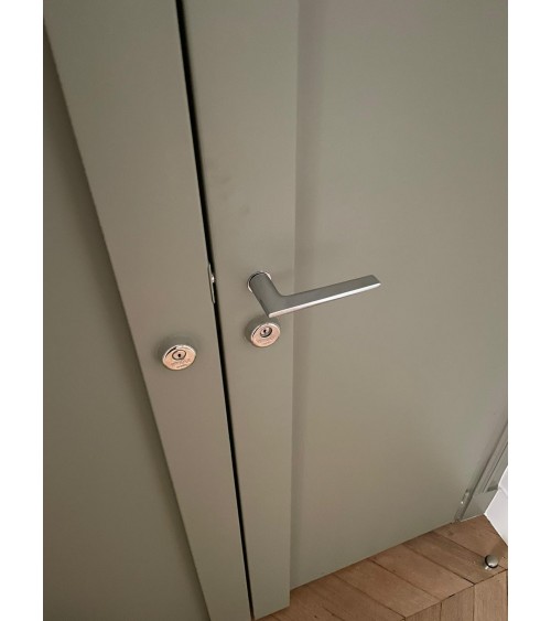 Puxador de porta VERUM Lieve, design ultra fino - puxador de design