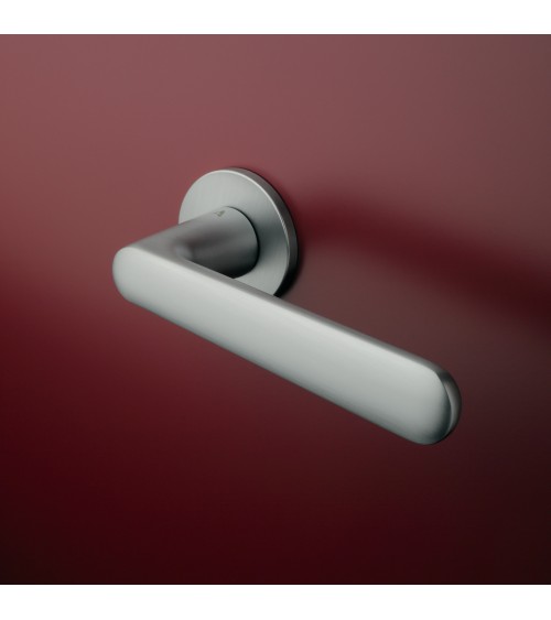 Puxador de porta cromado acetinado ARIA design