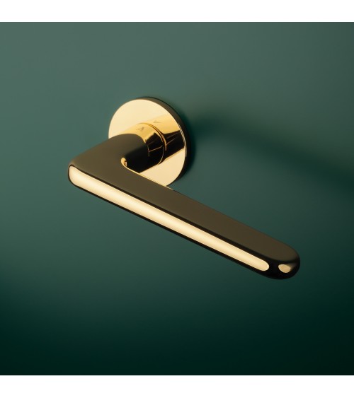 Puxador de porta dourado polido LIRA design
