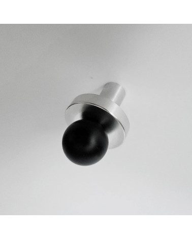 Botão de móvel preto/cromo polido POLA design visto de cima