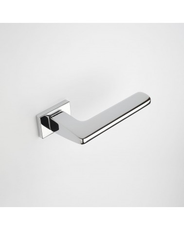 Puxador de porta cromado polido YUKA puxador design visto de cima
