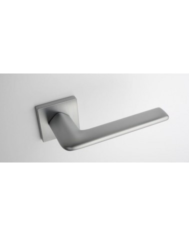 Puxador de porta cromado acetinado LILA design vista de cima