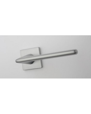 Puxador de porta cromo acetinado LILA puxador design vista de frente