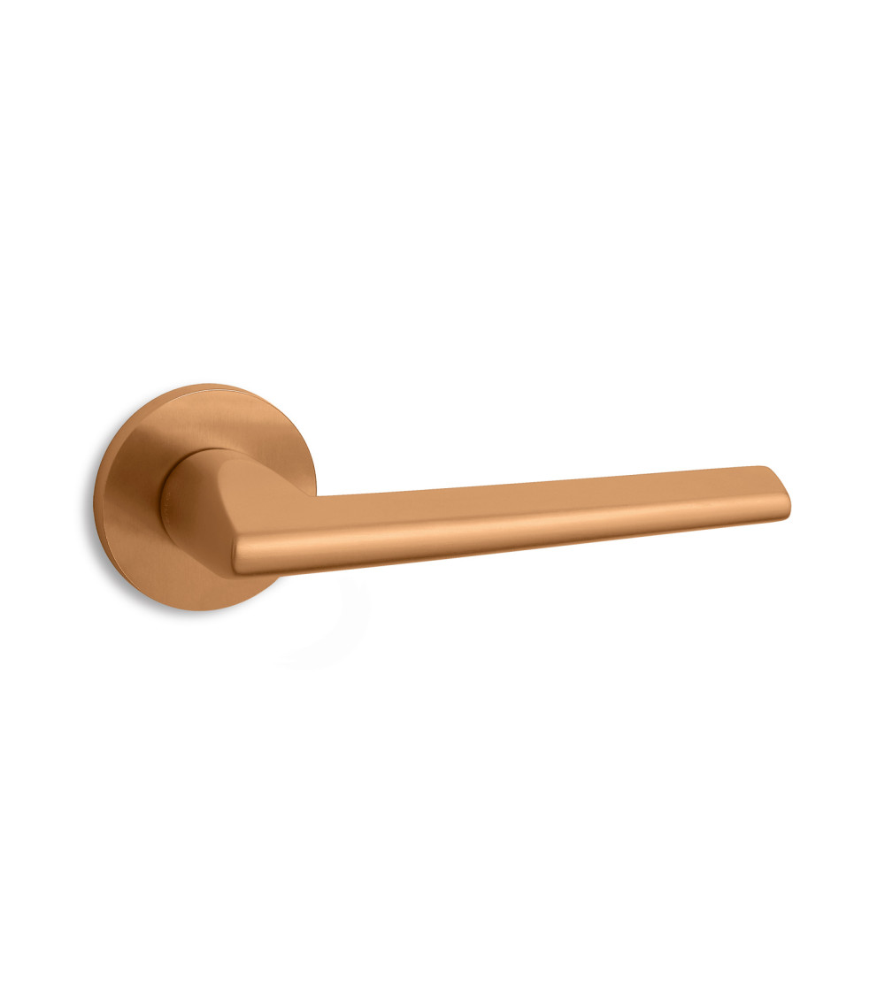 Puxador de porta cobre Ento Pilot puxador design