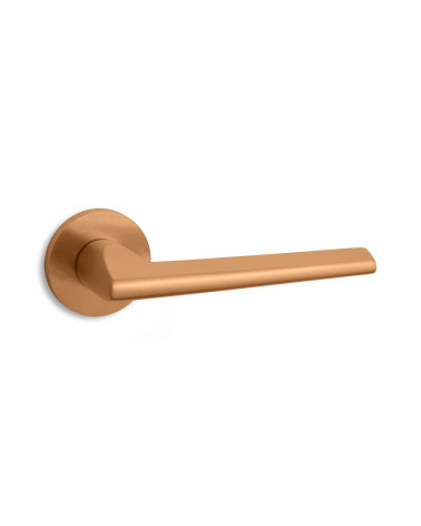 Puxador de porta cobre Ento Pilot puxador design