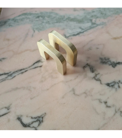Puxador de móvel dourado polido ISA XS puxador design