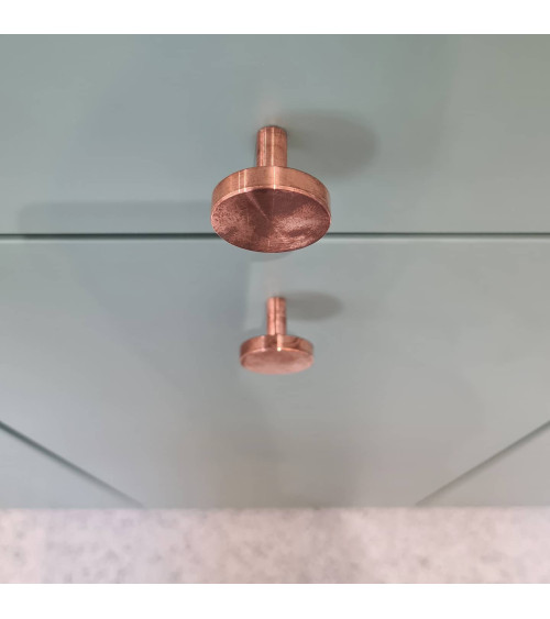 Botão de móvel em latão NENA M design