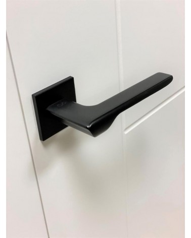 Puxador de porta em zamak LIGNE puxador design vista de cima inclinada