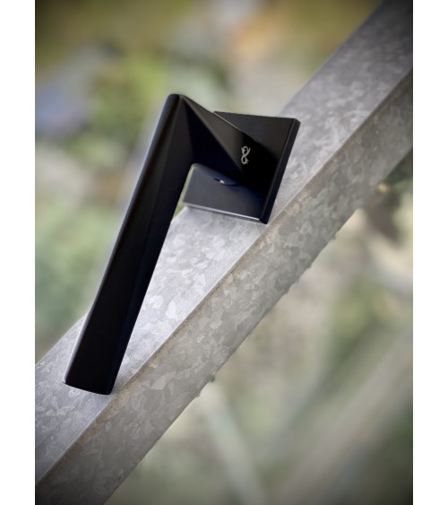 Puxador de porta zamak DIAMANT design cor 1