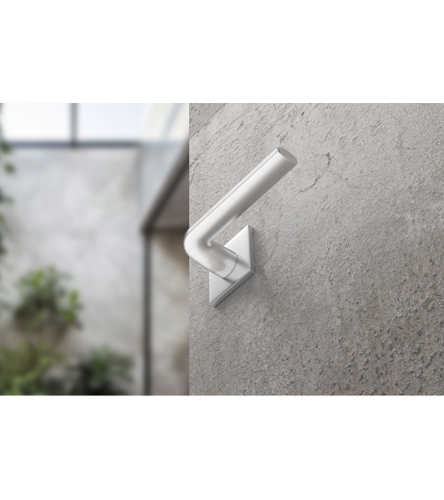 Puxador de porta em cromo acetinado Scandi slim design