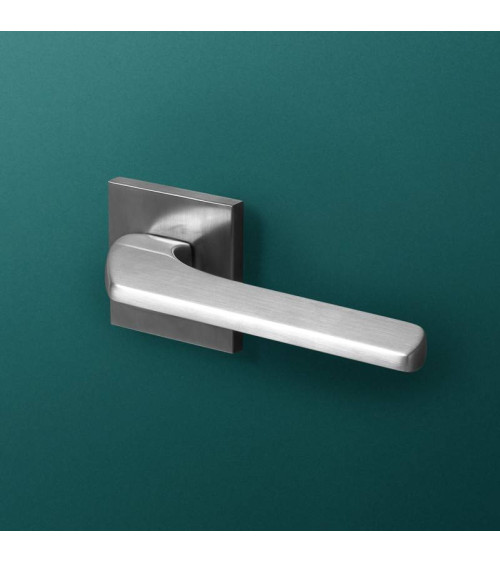 Puxador de porta em zamak SEMPRE design