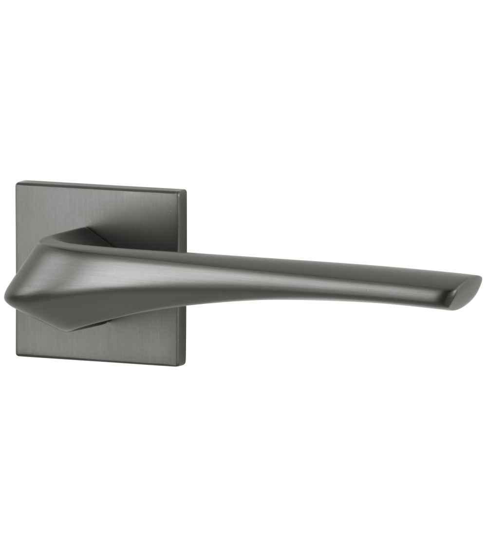 Puxador de porta em zamak Heavy design